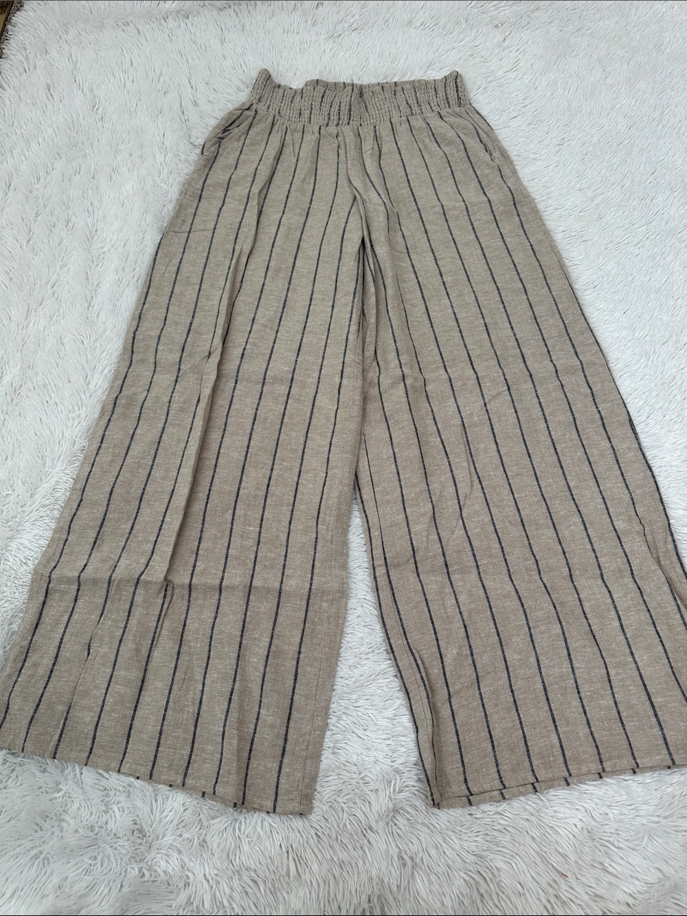 🍏 Maurices Wide Leg Linen Trouser